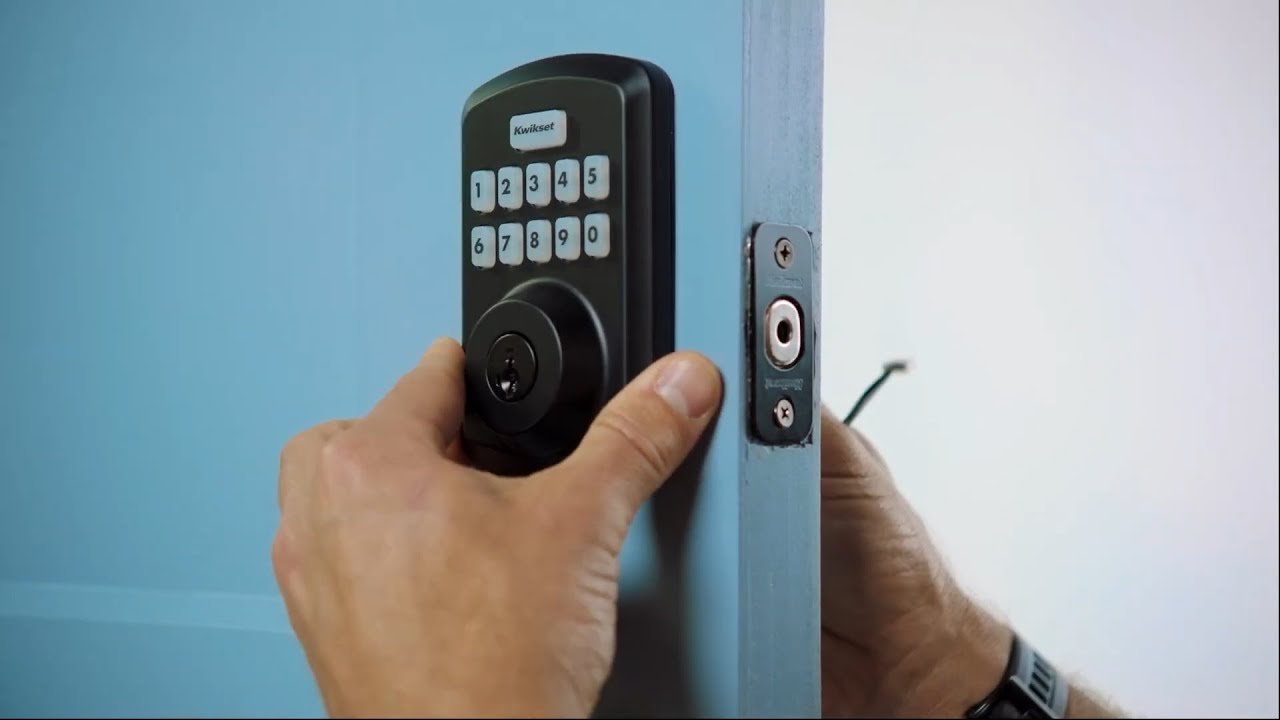 Keyless door lock installation in Fargo